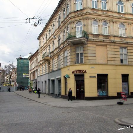 Квартира Подобово В Центрі На Вулиці Краківській 34 Площа Ринок Сам Центер Міста Львова Экстерьер фото